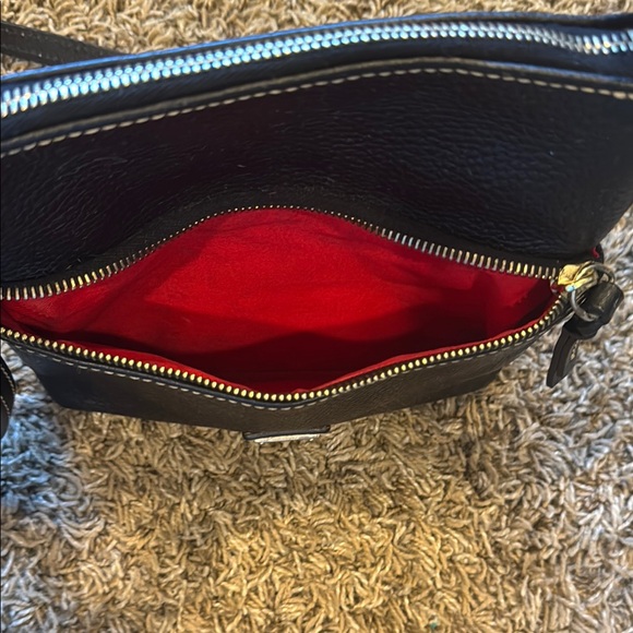 Dooney & Bourke Elegant Black Crossbody Bag - Picture 3 of 5